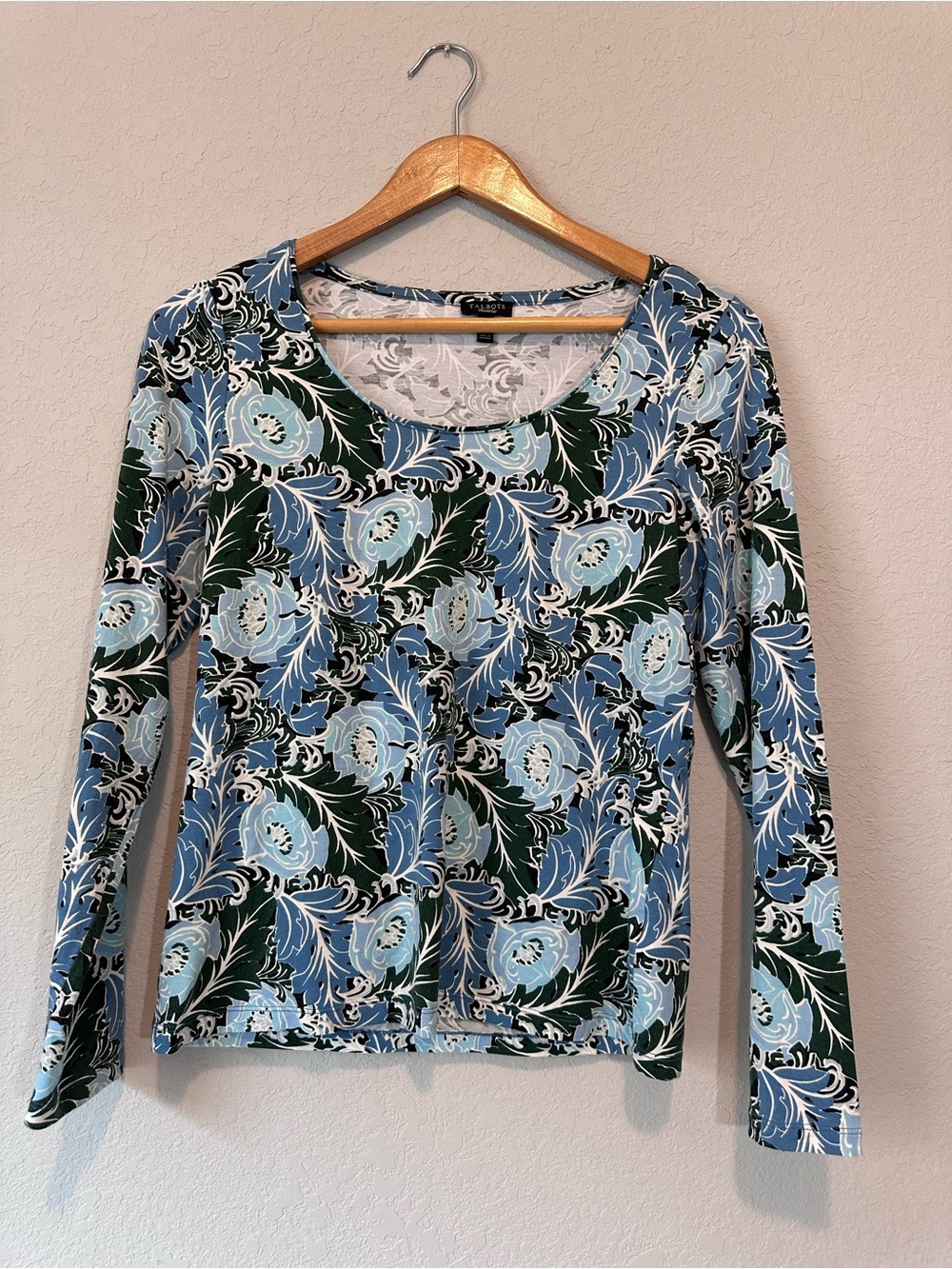 Talbots Long Sleeve Scoop Neck Floral Print Top - Blue/Green